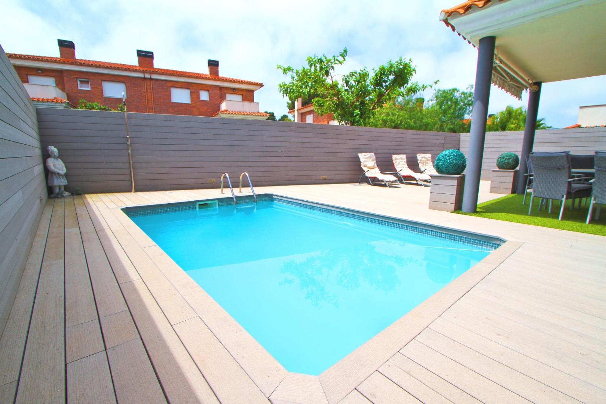 Fantasy Planetcostadorada Сasa de vacaciones Salou